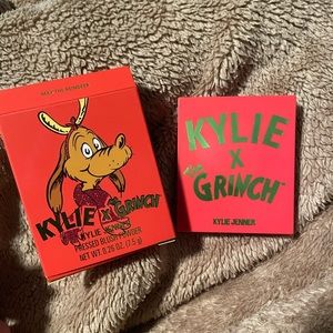Kylie x grinch blush max the reindeer never used